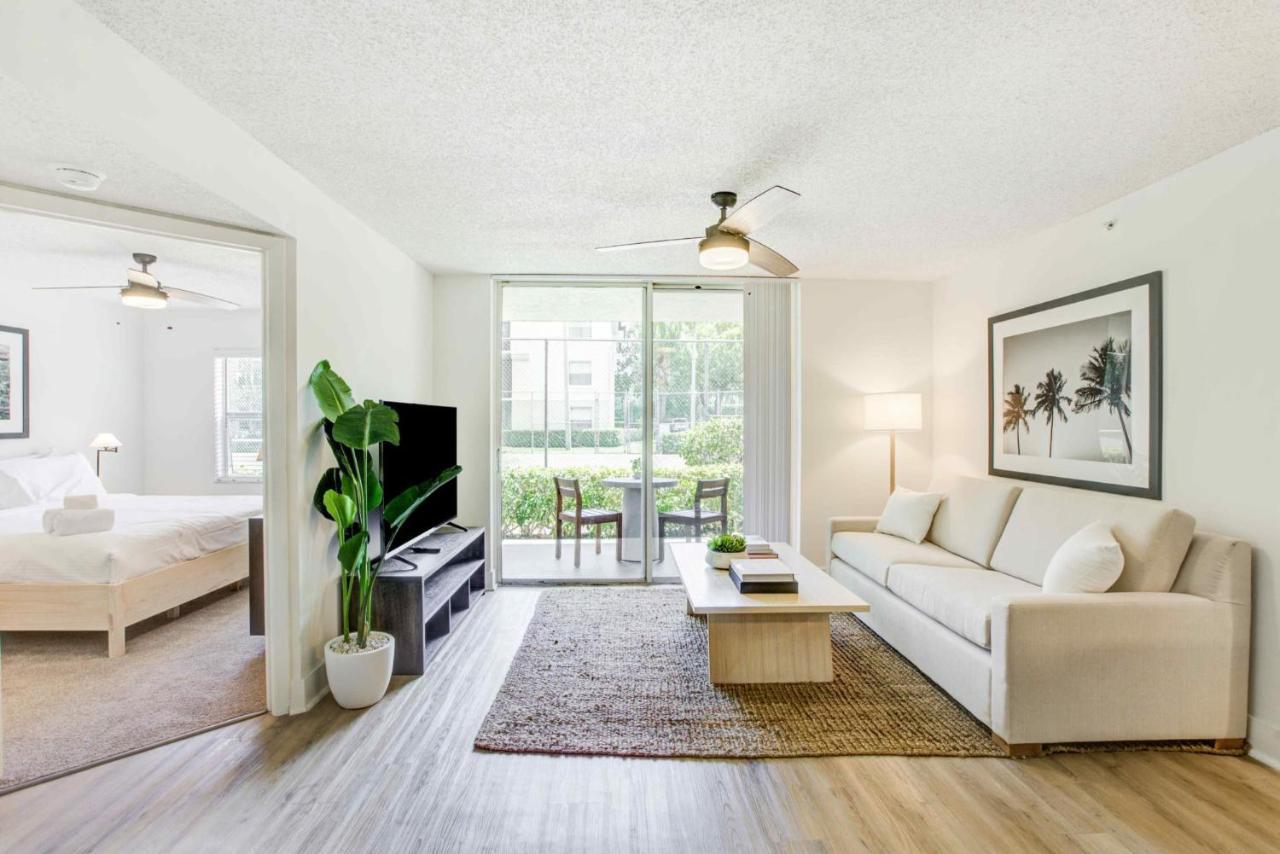 Tucker At Palm Trace Landings Fort Lauderdale Davie Exterior photo